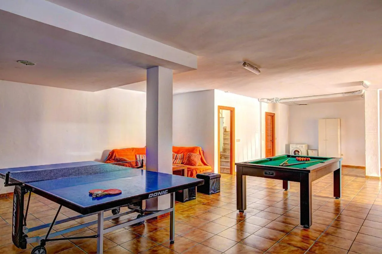 Villa Reyes Nerja