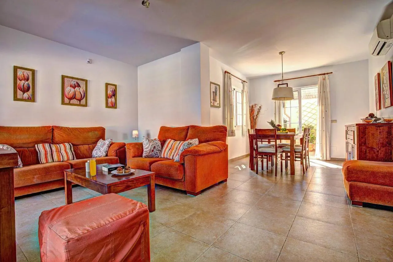 Villa Reyes Nerja